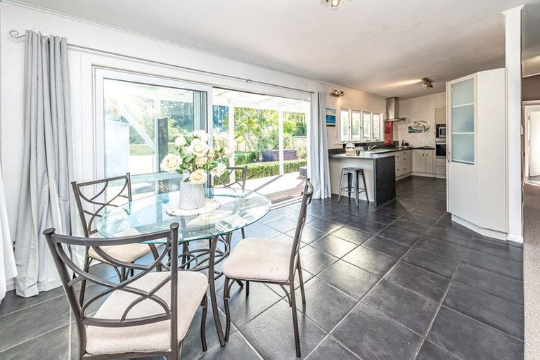 Photo of property in 1 Arran Place, Aramoho, Whanganui, 4500