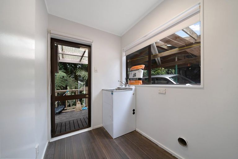 Photo of property in 64b Pleasant Road, Glen Eden, Auckland, 0602