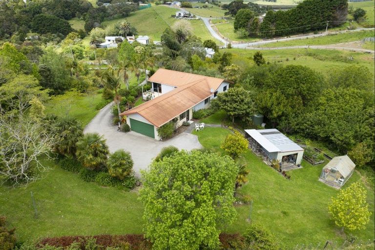 Photo of property in 48 Gangway Road, Totara North, Kaeo, 0479