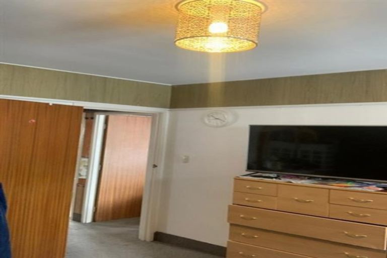 Photo of property in 2/75 Coronation Road, Papatoetoe, Auckland, 2025