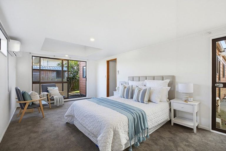 Photo of property in 53b Rex Street, Miramar, Wellington, 6022