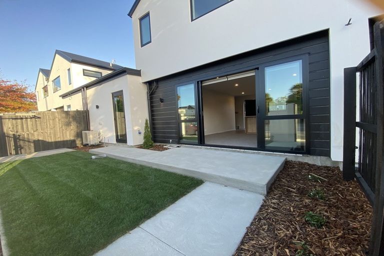Photo of property in 3/57 Woodville Street, Edgeware, Christchurch, 8013