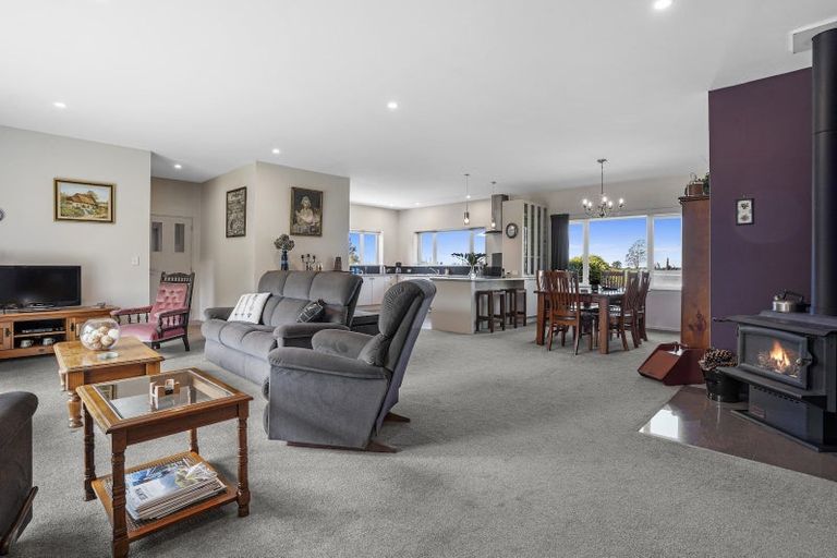 Photo of property in 152 Deans Road, Darfield, 7571