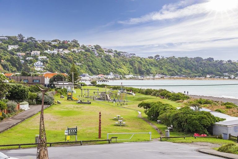 Photo of property in 3 Hector Street, Seatoun, Wellington, 6022