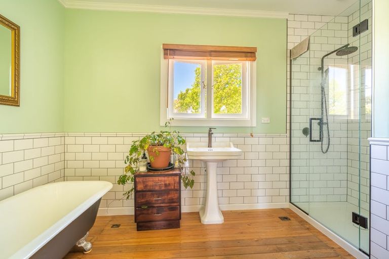 Photo of property in 54 Argyle Street, Mornington, Dunedin, 9011