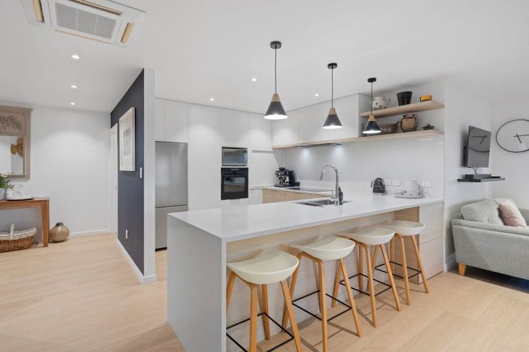Photo of property in 16 Tokerau Crescent, Pukekohe, 2120