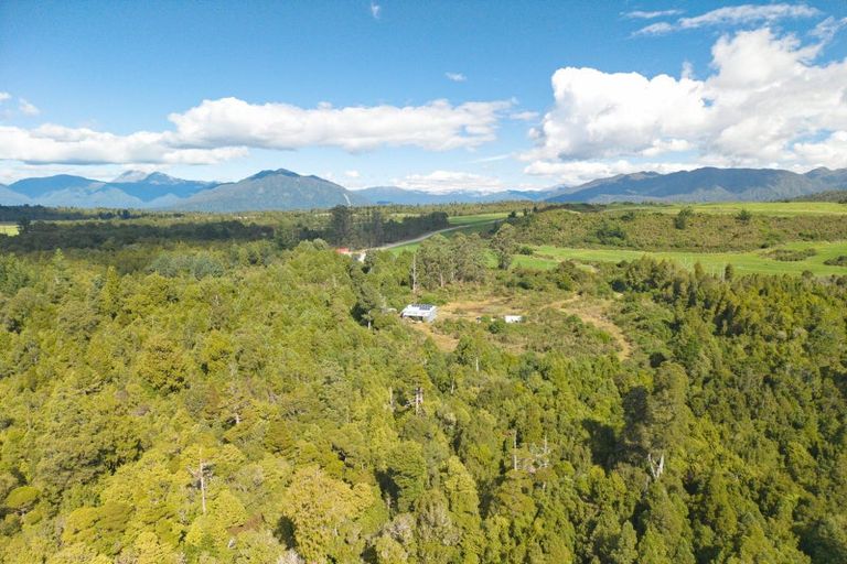 Photo of property in 52 Aratika Drive, Arnold Valley, 7872