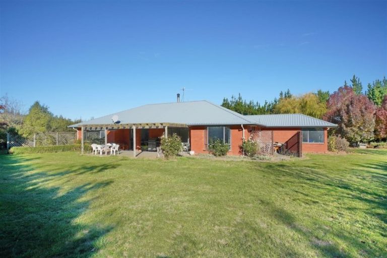 Photo of property in 237 School Road, West Eyreton, Rangiora, 7475