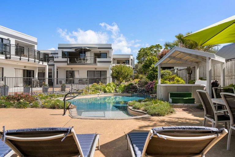 Photo of property in 6e The Dunes, Pauanui, Hikuai, 3579