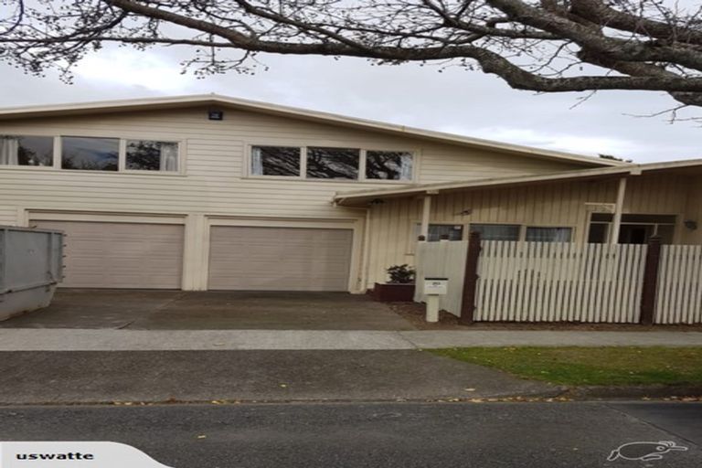 Photo of property in 20 Orr Crescent, Hutt Central, Lower Hutt, 5011