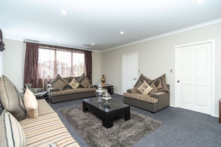 Photo of property in 7 Gibbston Close, Huntington, Hamilton, 3210