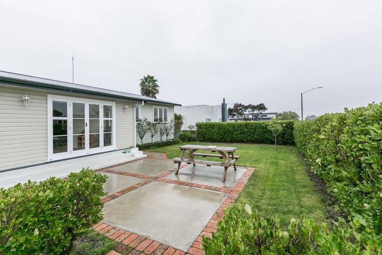 Photo of property in 18 Everest Avenue, Havelock North, 4130