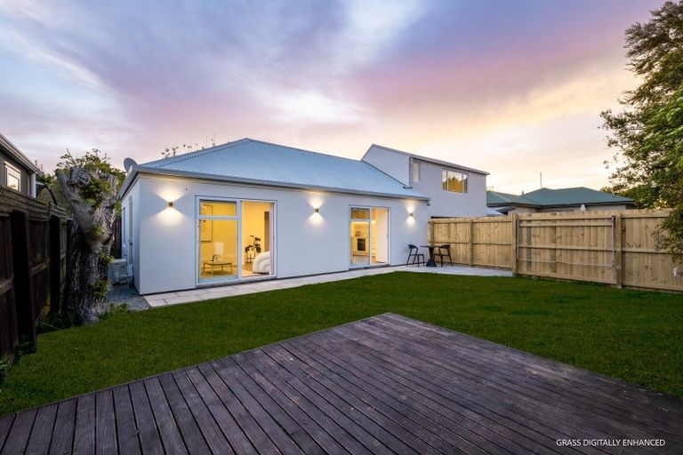 Photo of property in 2/726 Main North Road, Belfast, Christchurch, 8051