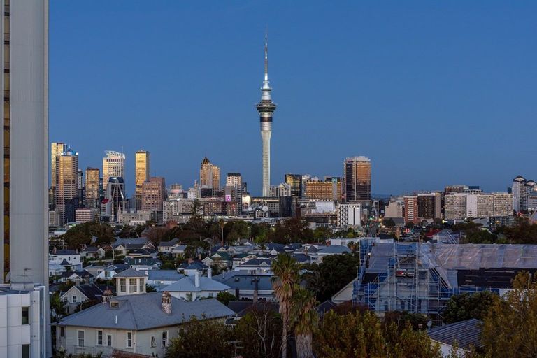 Photo of property in Shangri La Apartments, 7/97 Jervois Road, Herne Bay, Auckland, 1011