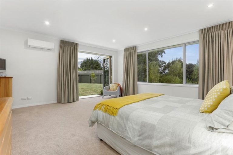 Photo of property in 123 Three Oaks Drive, Dairy Flat, Albany, 0794