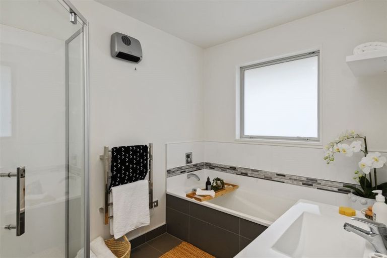 Photo of property in 196a Gayhurst Road, Dallington, Christchurch, 8061