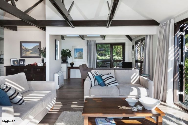 Photo of property in 1/135 Soleares Avenue, Mount Pleasant, Christchurch, 8081