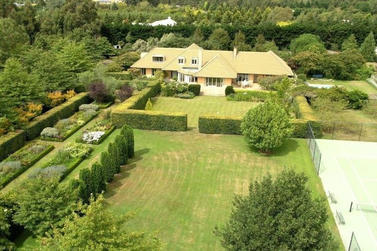 Photo of property in 11 Genesis Drive, West Melton, Christchurch, 7675