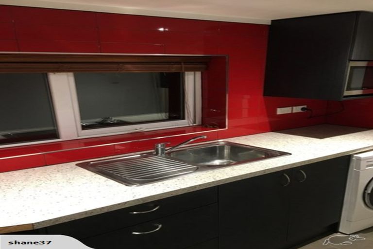 Photo of property in 52 Elwyn Crescent, Green Island, Dunedin, 9018