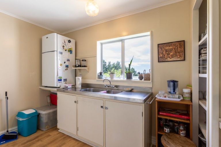 Photo of property in 143 Adelaide Road, Dannevirke, 4930