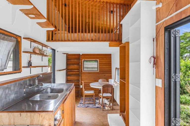 Photo of property in 15 Kipling Road, Te Karaka, 4022