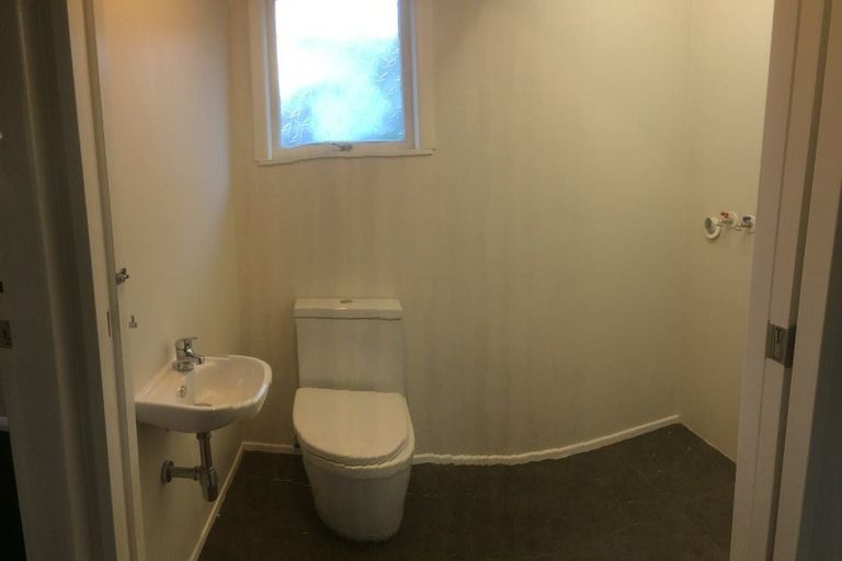 Photo of property in 5a Mcpherson Place, Fairfield, Hamilton, 3214