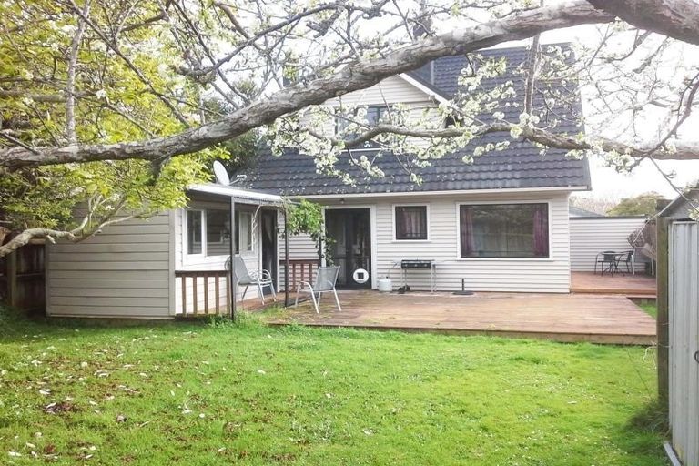 Photo of property in 7 Sanders Avenue, Westown, New Plymouth, 4310