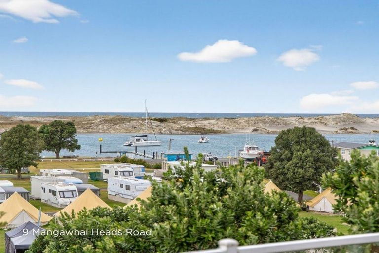 Photo of property in 43 Olsen Avenue, Mangawhai Heads, Mangawhai, 0505