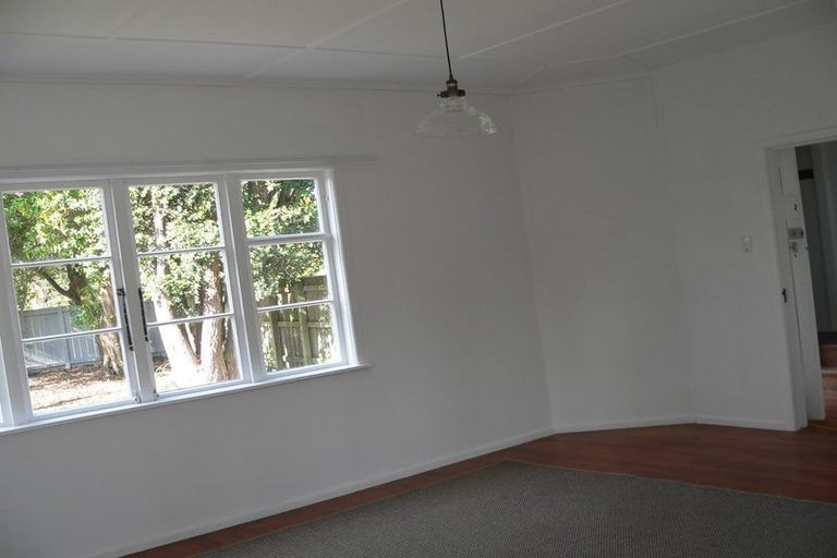 Photo of property in 140 Epuni Street, Epuni, Lower Hutt, 5011