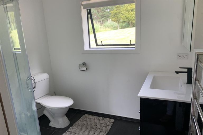 Photo of property in 17 Oruawharo Road, Topuni, Wellsford, 0975