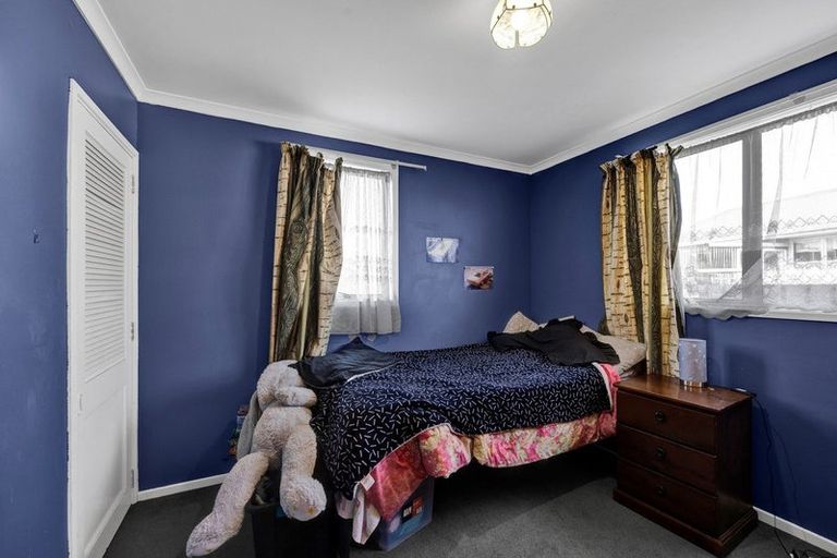 Photo of property in 2 Tawa Street, Hawera, 4610