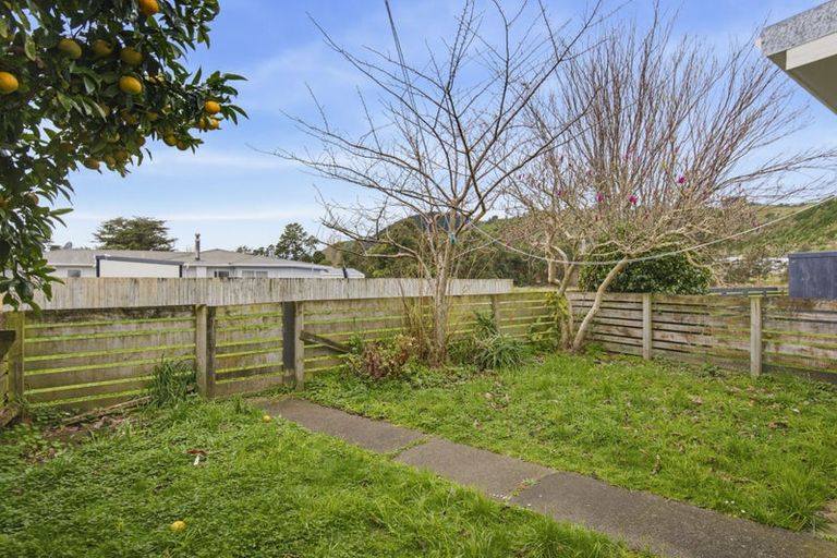 Photo of property in 16b Buckley Grove, Paraparaumu, 5032
