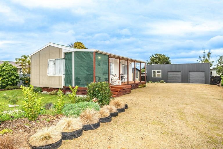 Photo of property in 51 Hussey Street, Waverley, 4510