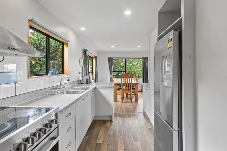 Photo of property in 1/254 Sturges Road, Henderson, Auckland, 0612