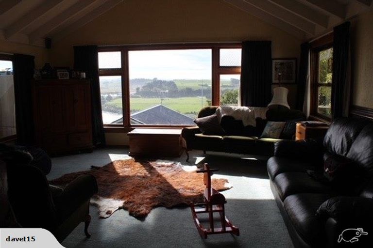 Photo of property in 5 Burnett Street, Kakanui, Oamaru, 9495