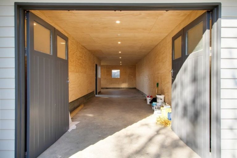 Photo of property in 12 Flanders Avenue, Onekawa, Napier, 4110