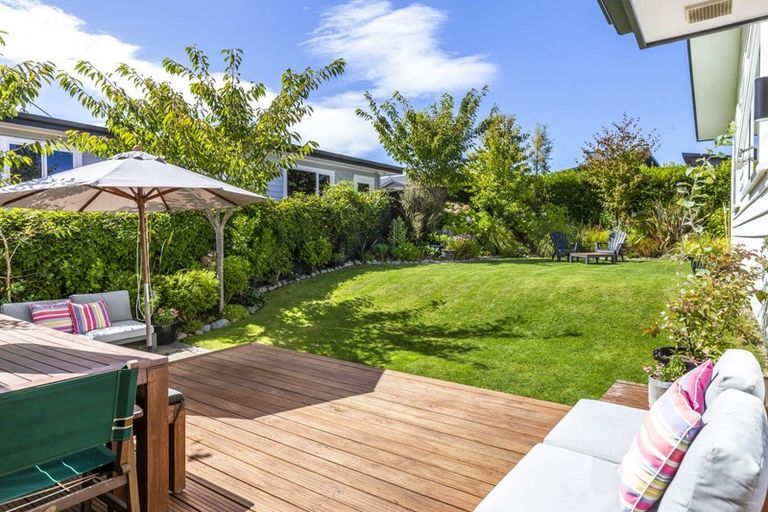 Photo of property in 301 Tauhara Ridge Drive, Richmond Heights, Taupo, 3330