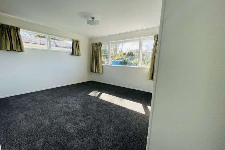 Photo of property in 1 Beldon Place, Pakuranga Heights, Auckland, 2010