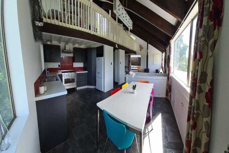 Photo of property in 327 Tukapa Street, Hurdon, New Plymouth, 4310