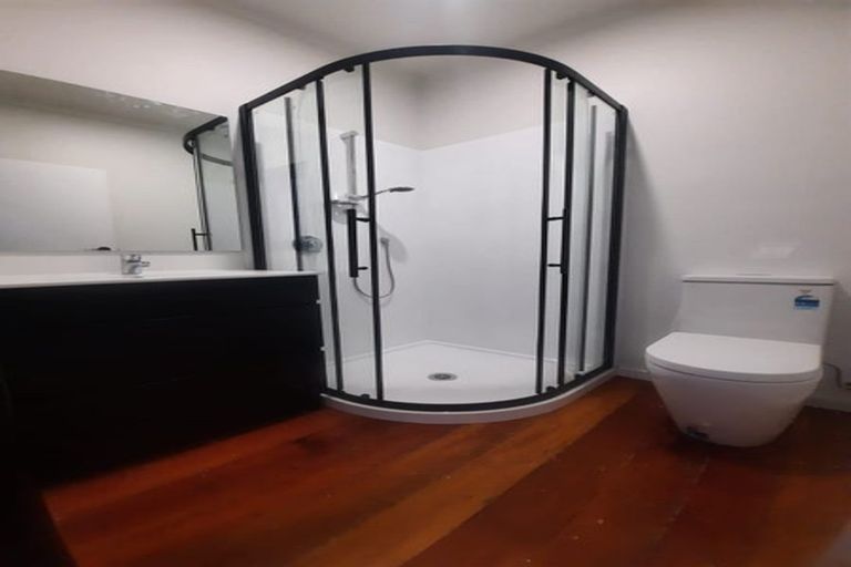 Photo of property in 83 Hutt Road, Pipitea, Wellington, 6035