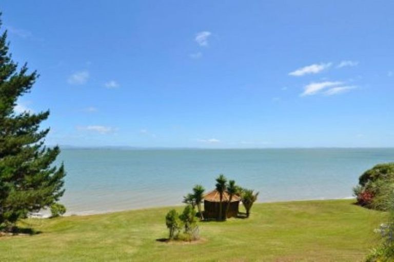 Photo of property in 44 Farley Road, Clarks Beach, Pukekohe, 2679