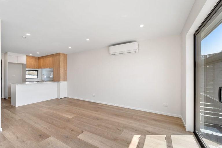 Photo of property in 41 Jabuka Street, Glen Eden, Auckland, 0602