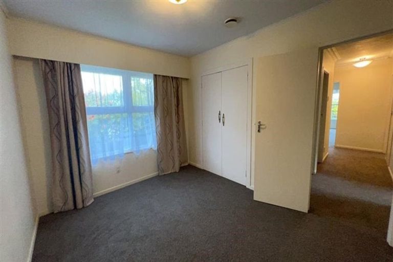 Photo of property in 34 Reeves Road, Pakuranga, Auckland, 2010