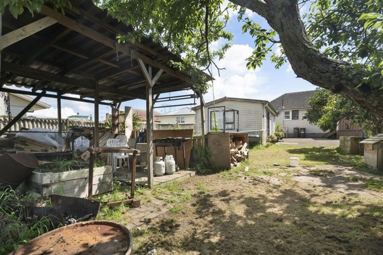 Photo of property in 14 Fisher Crescent, Otara, Auckland, 2023