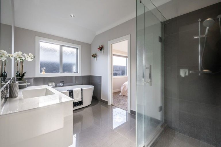 Photo of property in 160 Cumberland Drive, Flagstaff, Hamilton, 3210