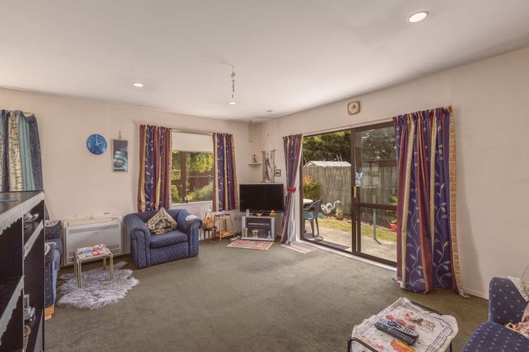 Photo of property in 2/99 Randolph Street, Woolston, Christchurch, 8062