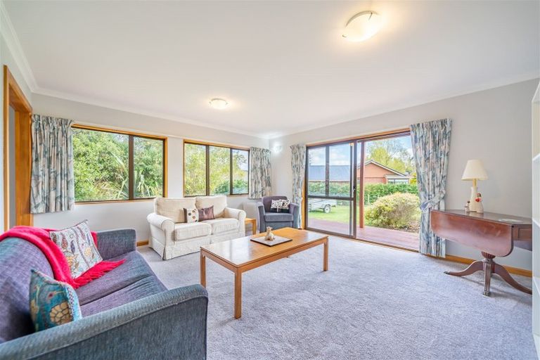 Photo of property in 262a Katherine Mansfield Drive, Whitemans Valley, Upper Hutt, 5371