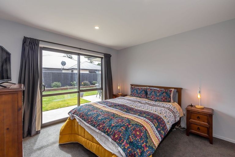 Photo of property in 6 Nicolau Avenue, Rolleston, 7615