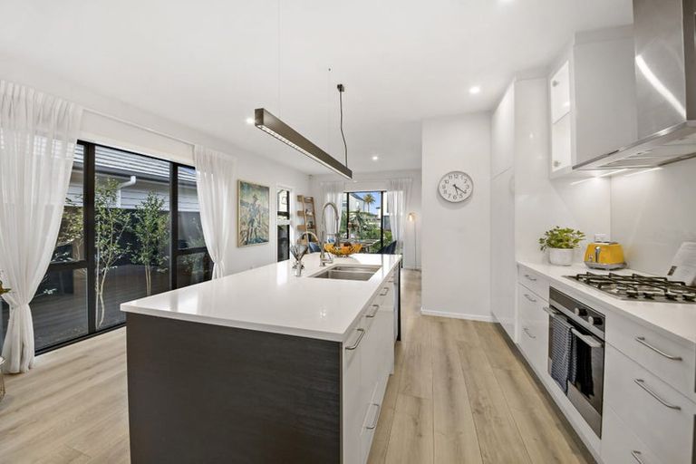 Photo of property in 5 Waipana Street, Hobsonville, Auckland, 0618