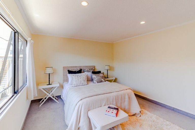 Photo of property in 87a Meeanee Road, Taradale, Napier, 4112